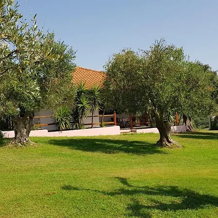 別荘 Iviritiko ネア・ローダ