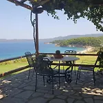 Tatil Evi Iviritiko Nea Roda