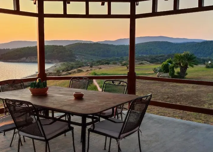 Tatil Evi Iviritiko Nea Roda