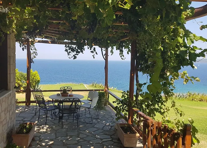 Tatil Evi Iviritiko Nea Roda